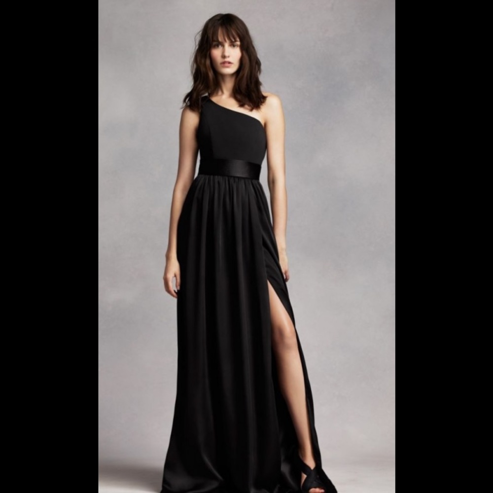 🖤WHITE by Vera Wang Long Formal Dress! 🖤